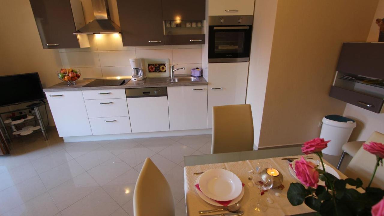 Apartment Dobrinj 1 Dış mekan fotoğraf